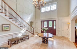 7 WHITE OAK Circle, LEMOYNE, PA 17043