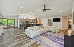 900 Emerald Dr, Lindsborg, KS 67456