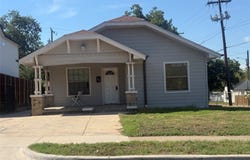 801 Mount Auburn Avenue, Dallas, TX 75223
