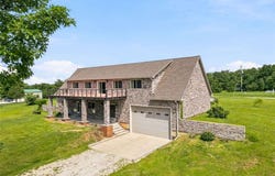 24613 Shady Oak Place, Perry, MO 63462