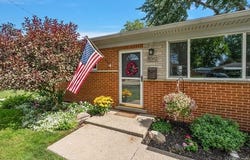 31182 Tecla Drive, Warren, MI 48088