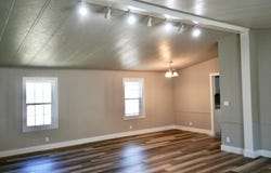 107 Fourth St, Ingram, TX 78025