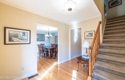 327 Sundown Rd, Knoxville, TN 37934