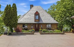 4090 Lower River Road, Youngstown, NY 14174
