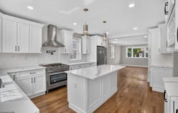 251 Hillside Ave, Springfield Twp., NJ 07081-2809