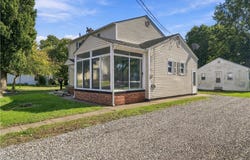 311 South Street NW, Navarre, OH 44662