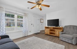 105 C 13TH ST, GROTTOES, VA 24441
