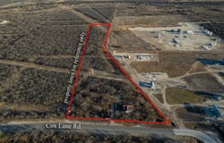214 Cox Lane, Carrizo Springs, TX 78834