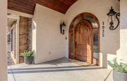 1035 N Oakland Avenue, Bolivar, MO 65613