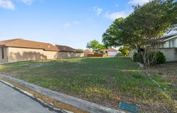 5906 Brook Fls, Windcrest, TX 78239