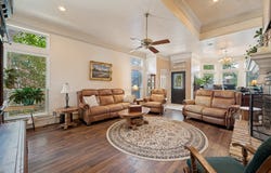 608 Crest Ridge Drive, Irving, TX 75061