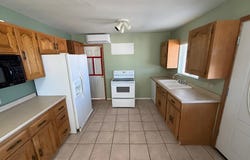 27148 Black Mountain Dr, Bouse, AZ 85325