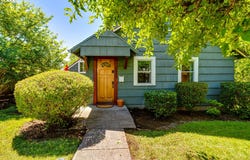 2420 MADISON St, Eugene, OR 97405