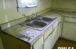 920 ELM Street, Macomb, IL 61455