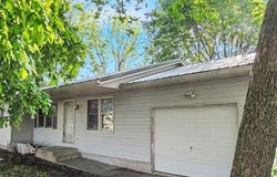 22662 S Centennial Road, Jerseyville, IL 62052