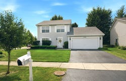 2798 Jenna Circle, Montgomery, IL 60538
