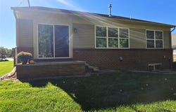 1092 Paddock Drive, South Lyon, MI 48178