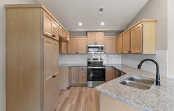 501 Greendell Bend, Fairborn, OH 45324