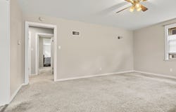 911 W Madison Street, Pontiac, IL 61764