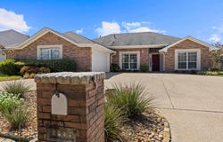 3606 Doublewood Dr, Longview, TX 75604