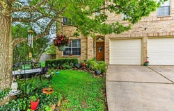 913 POLISHED STONE Cv, Pflugerville, TX 78660