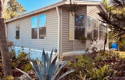 65 Lone Pine Ave, Dunedin, FL 34698