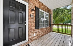 1516 E Henry Street, Savannah, GA 31404