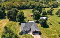 14318 Kimberly Drive, Excelsior Springs, MO 64024