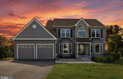 16 E EVANS WAY, ASTON, PA 19014