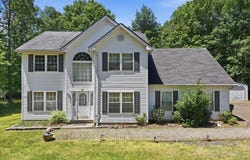 1025 Juno Drive, Effort, PA 18330