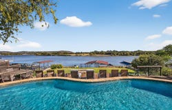 121 Christopher Ln, Kingsland, TX 78639