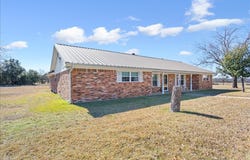 100 Sunny Lane, Gatesville, TX 76528