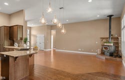 642 Sheffield Drive, Eagle Point, OR 97524
