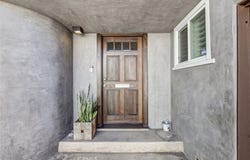 425 N Griffith Park, Burbank, CA 91506