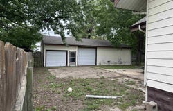 523 W 3rd St, Pratt, KS 67124