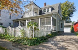 107 Park Avenue, South Haven, MI 49090
