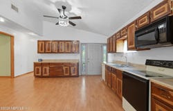 246 AZALEA Avenue, Interlachen, FL 32148