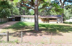 111 Old Piney Trl, Paige, TX 78659