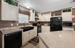 202 N 3rd Street E, Dawson, TX 76639