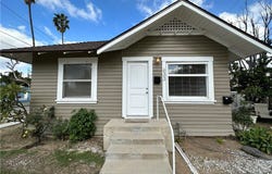 633 W Maple Avenue, Orange, CA 92868