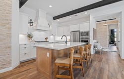 925 Indian Hawthorne Dr, Georgetown, TX 78628