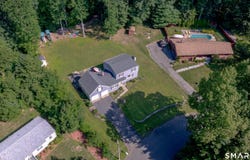 106 McDermott Circle, Hamden, CT 06514