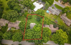2266 S Meadowview Avenue, Springfield, MO 65804