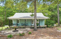134 Ridgeview Drive, Carriere, MS 39426