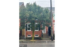 928 E MARKET Street, YORK, PA 17403