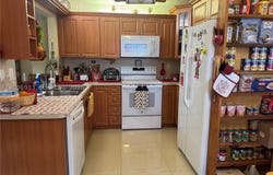 471 NE 210TH CIRCLE TER, Miami, FL 33179