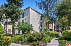 7742 Redlands St, Los Angeles, CA 90293