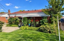 26731 Roberta Street, Roseville, MI 48066