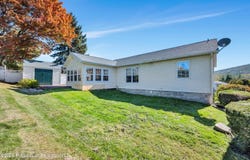 124 Leland Drive, Clarks Summit, PA 18411