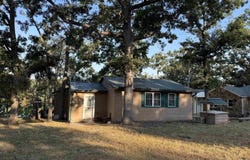 28757 Lake Loop Road, Lincoln, MO 65338